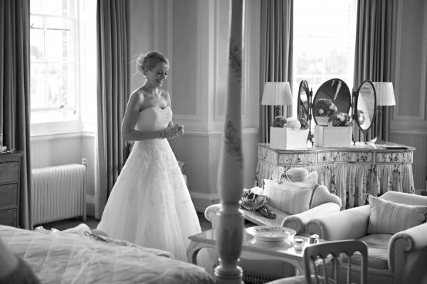 wedding-photography-brocket-hall-05