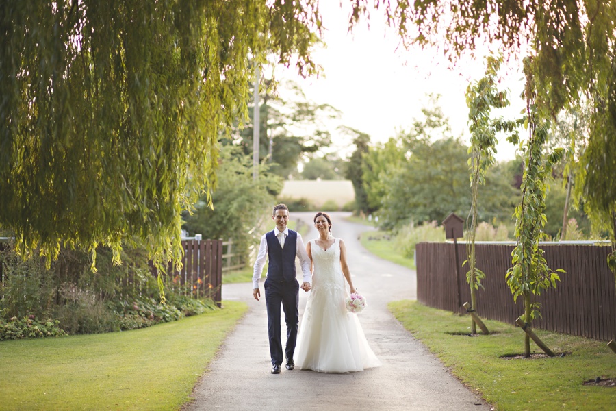wedding-photographer-priory-barns