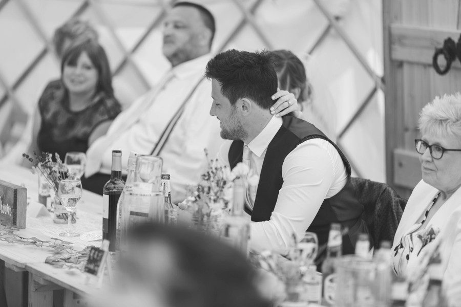 Lodge-Farm-House-Wedding-Photography-kings-walden