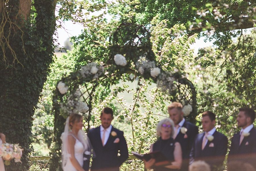 Lodge-Farm-House-Wedding-Photography