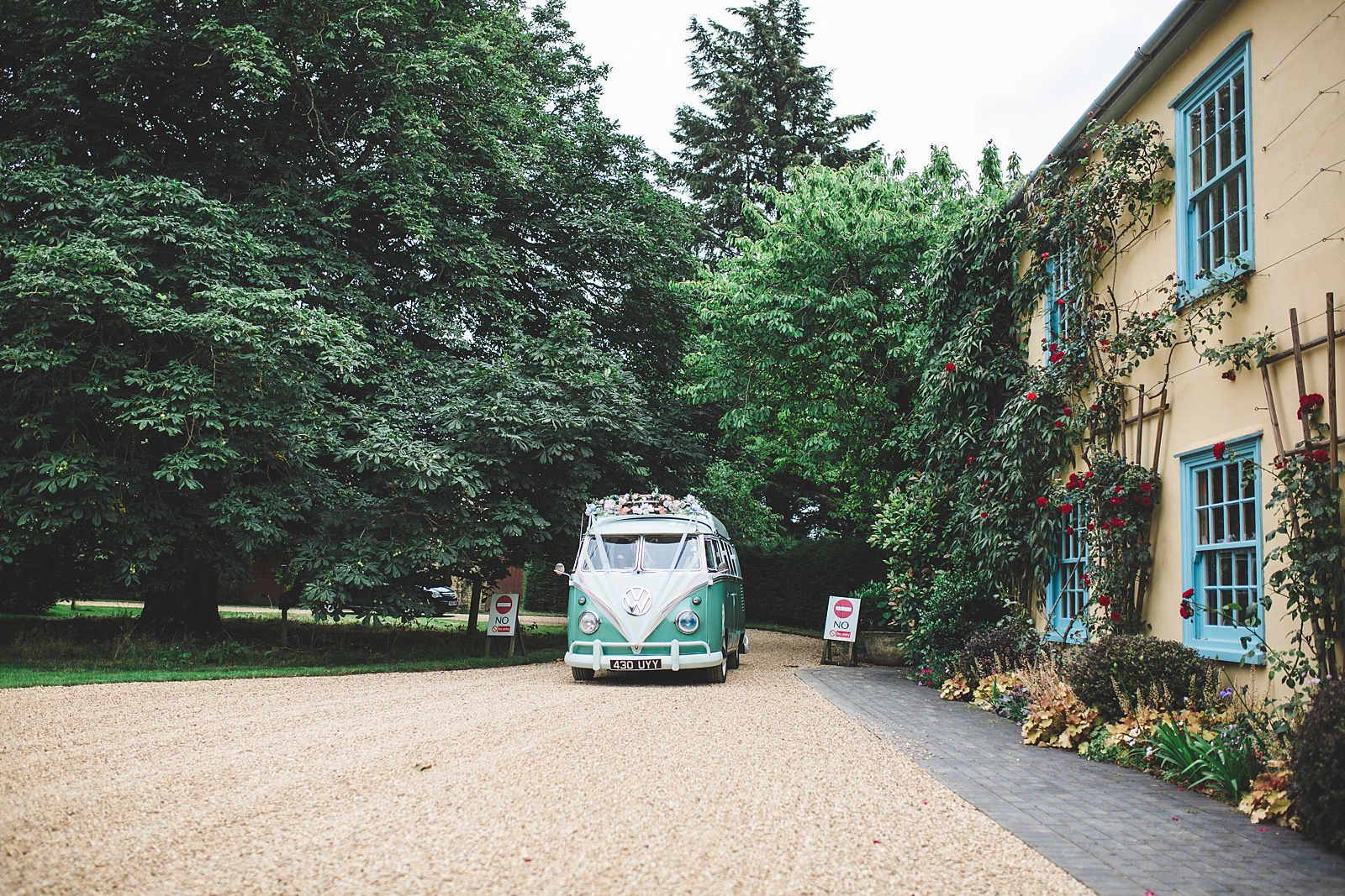 wedding photographer south farm