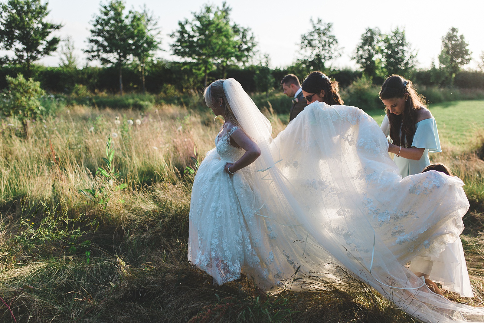 wedding photographer south farm
