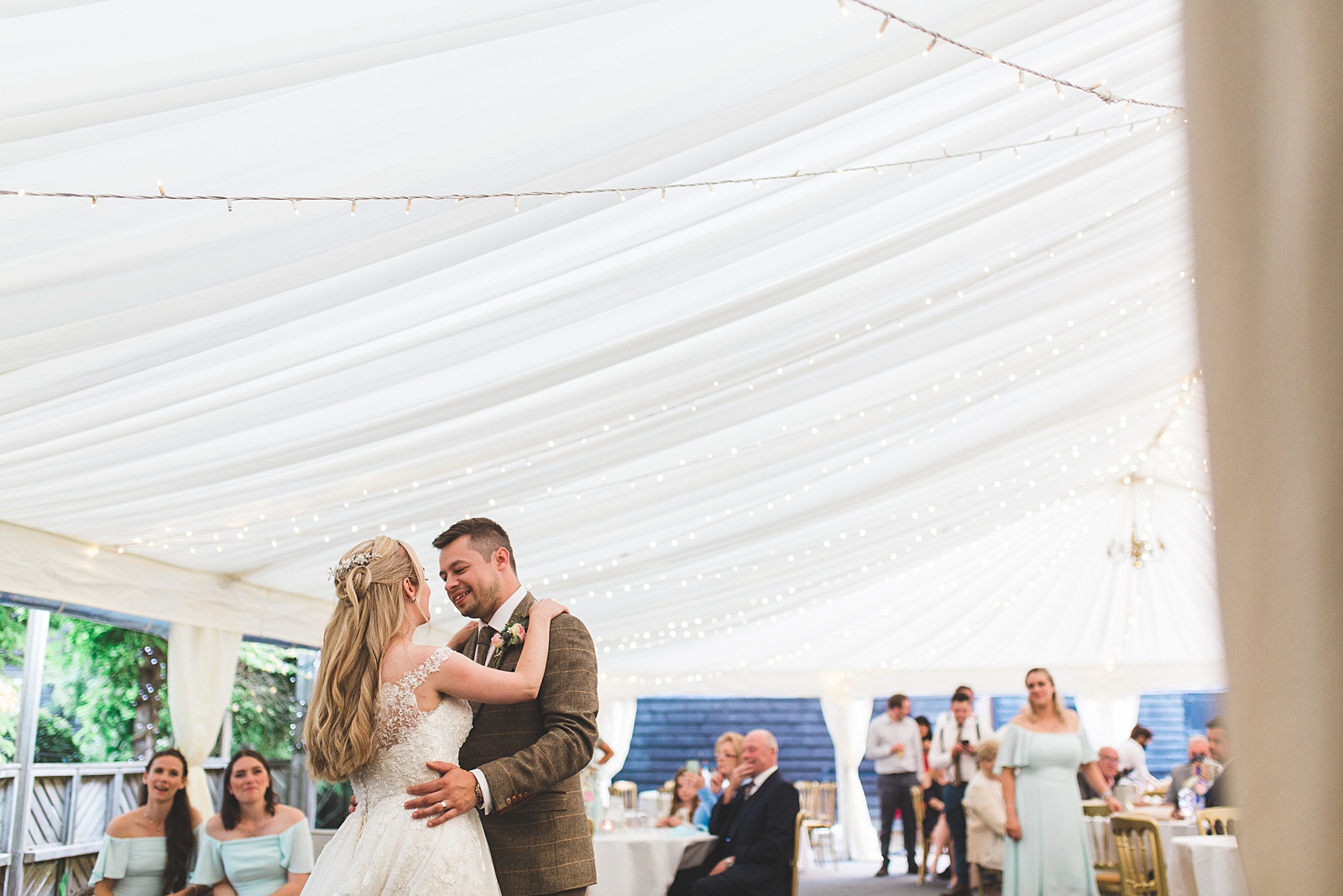 wedding photographer south farm